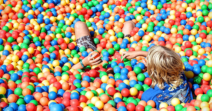 duesseldorf bei regen - indoor spielplatz