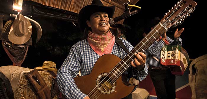 xoximilco cancun mariachis