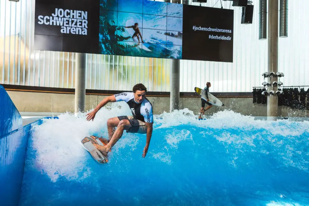Indoor-Surfing in München? Hier findest du alle Infos! 10