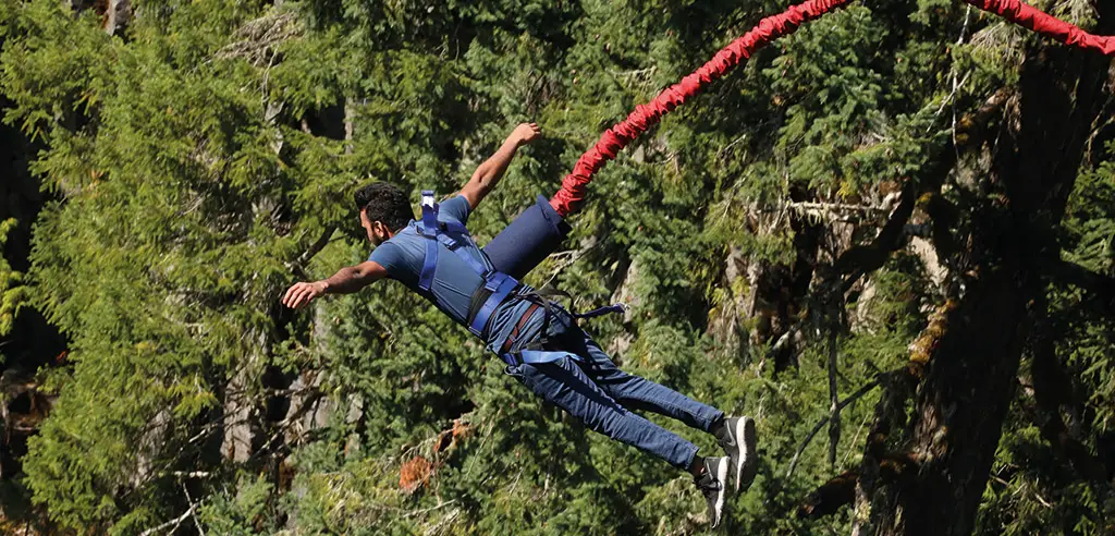 bungee jumping outdoor freizeitaktivität