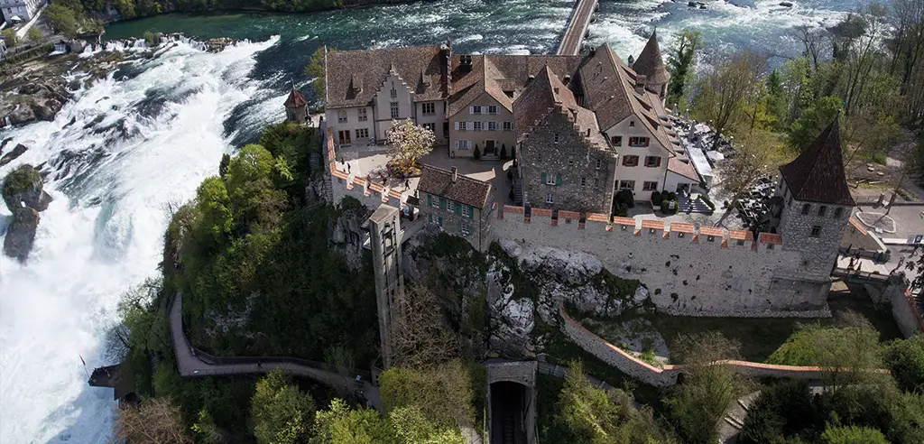 Rheinfall und Schloss Laufen Ausflugziele