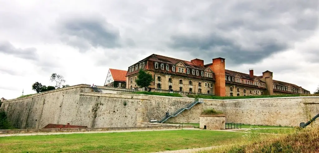 Erkundet die geheimnisvolle Zitadelle Petersburg Ausflugsziele Erfurt