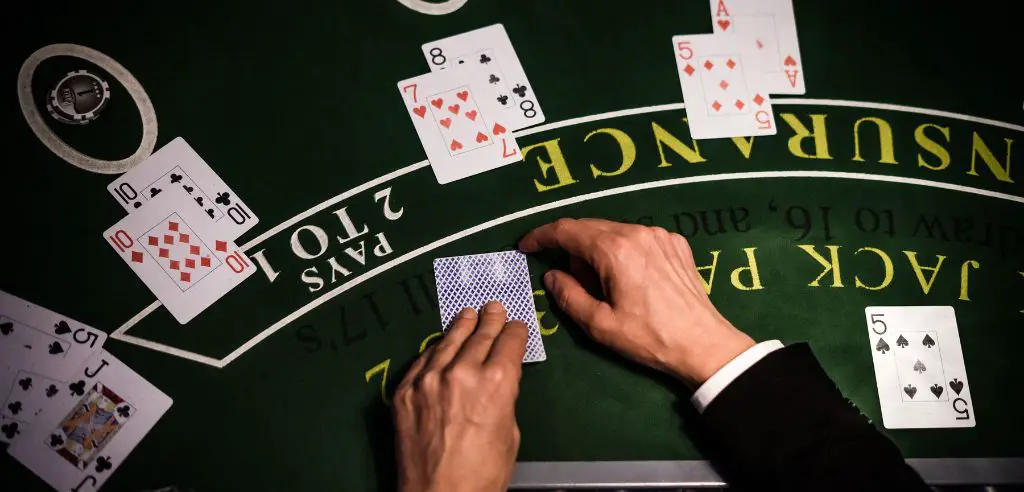Spielabend Casino Blackjack Pokerabend maennerwochenende ideen maennertrip maennertour mit den kumpels