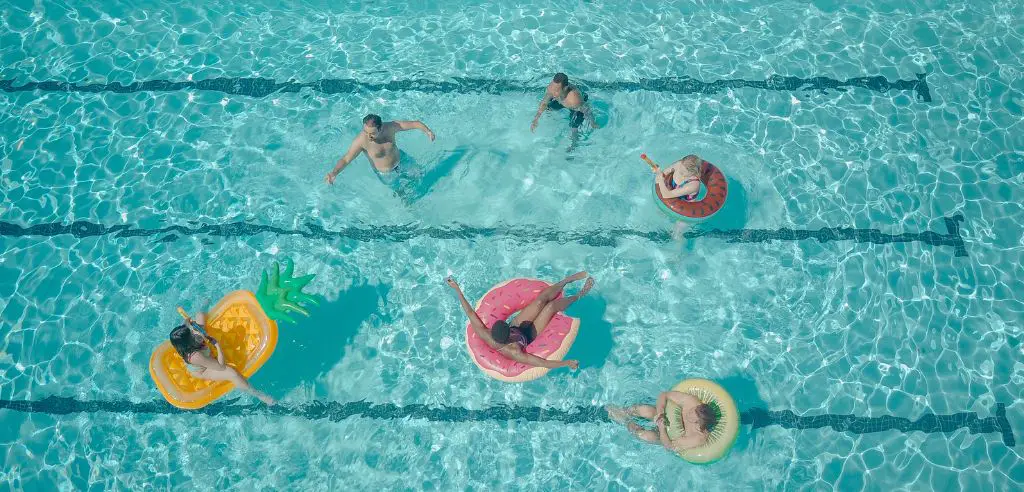 Schwimmbaeder in Bottrop ausflugsziele aktivitaeten mit kindern stenhoffbad und freibad gladbeck