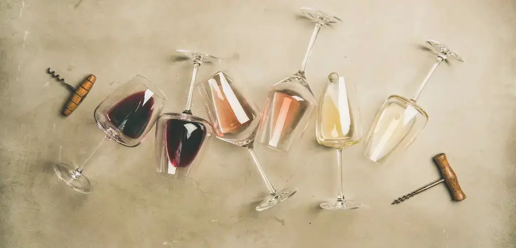 Probiert euch durch die Welt der Weine beim Weinhopping in Muenchen